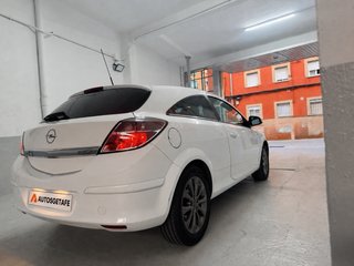 Opel Astra gtc 110 aniversario