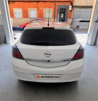 Opel Astra gtc 110 aniversario