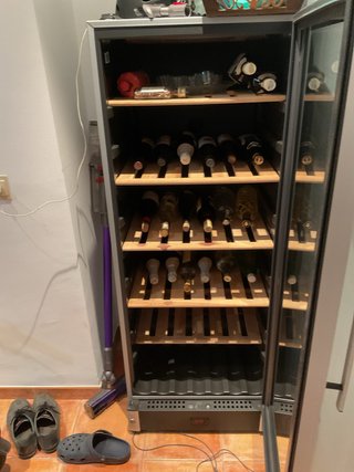Nueva vale 1600!!-Vinoteca Eurofred Profesional.