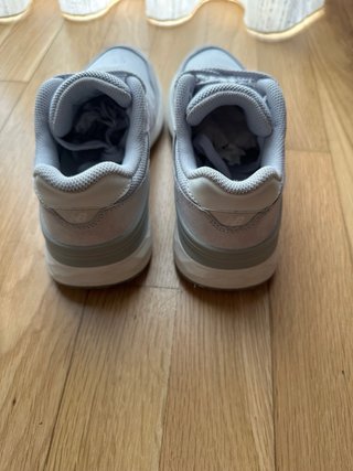 Zapatillas New Balance 880 Gris