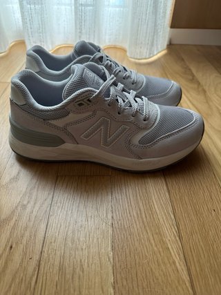 Zapatillas New Balance 880 Gris