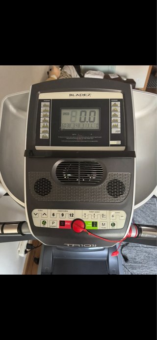 Cinta de correr Bladez Fitness TR101i
