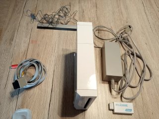 Nintendo Wii con accesorios y juegos