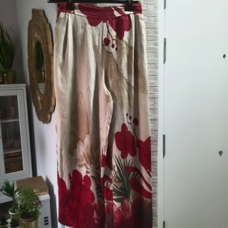 Pantalón ancho estampado floral mujer