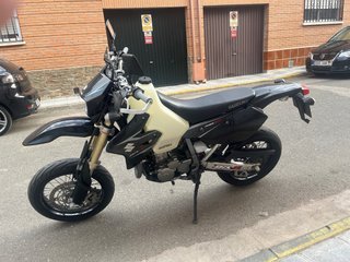 Suzuki DRZ400SM Supermotard