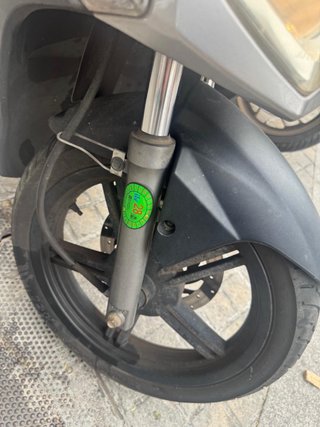 Kymco Agility 125 Scooter Gris