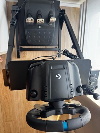 Volante Logitech G923 +Pedales+Soporte+Shift