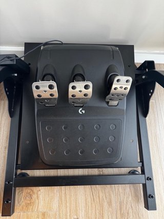 Volante Logitech G923 +Pedales+Soporte+Shift
