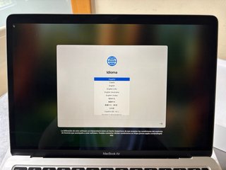 MacBook Air 2020 8GB RAM 256GB Plata