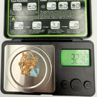 Cadena Singapur Oro 18K Aguamarina 3,23g; 45cm.
