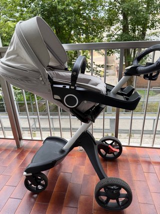 Cochecito Stokke Xplory Gris