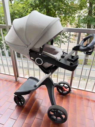 Cochecito Stokke Xplory Gris