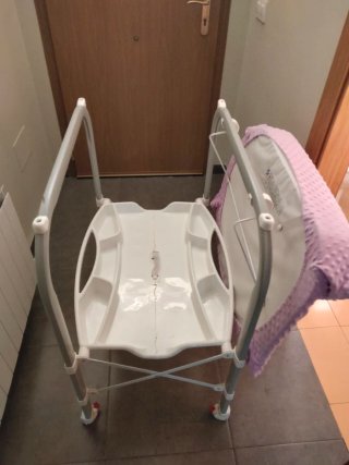 Cambiador bebé con bañera
