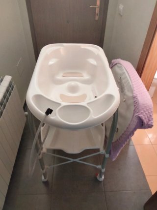 Cambiador bebé con bañera