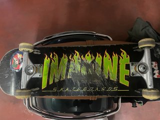 Skate Imagine con Ejes Independent