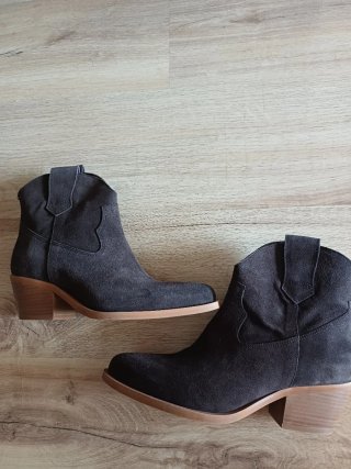 Botines cowboy piel Minelli Talla 39