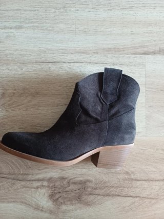 Botines cowboy piel Minelli Talla 39
