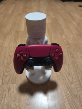 Soporte mando PS5 figura Marshmello Fortnite