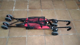 Cochecito Safety 1st Plegable Rojo