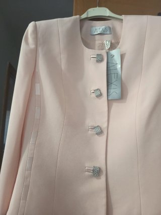 Conjunto Alexis fiesta rosa dos piezas negociable
