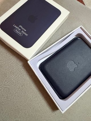 Tarjetero iPhone Apple MagSafe Piel