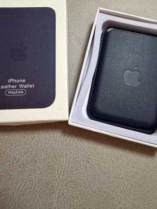Tarjetero iPhone Apple MagSafe Piel