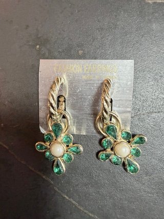 Bisutería Variada (pendientes, anillos, pulseras)