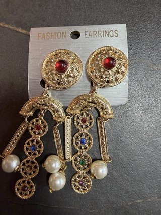 Bisutería Variada (pendientes, anillos, pulseras)