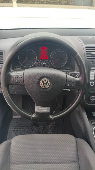 Volkswagen Golf V 1.9 TDI GT Sport 105 CV – 2008