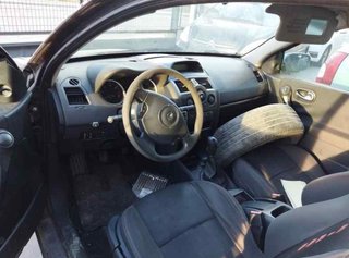 Renault 8200804775 centralita motor megane 232980