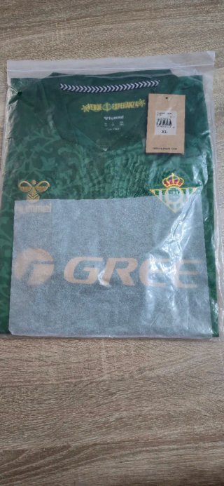 Camiseta Verde Hummel Talla XL