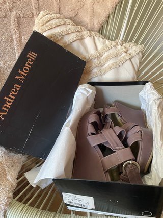 Sandalias Andrea Morelli Tacon Cuña