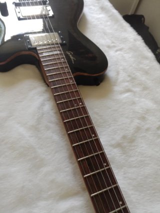 Guitarra Godin LG Signature AA Seymour Duncan