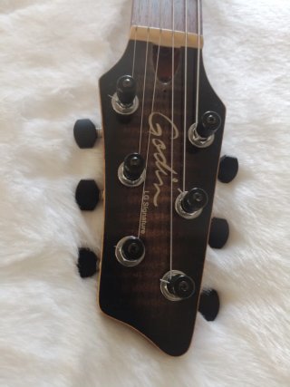 Guitarra Godin LG Signature AA Seymour Duncan