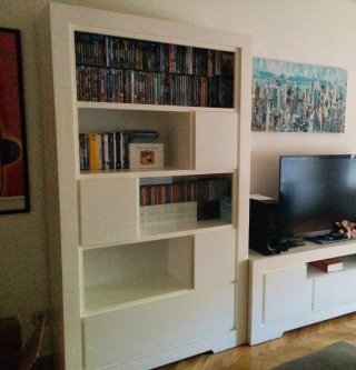 Estantería / librería de madera maciza de Becara