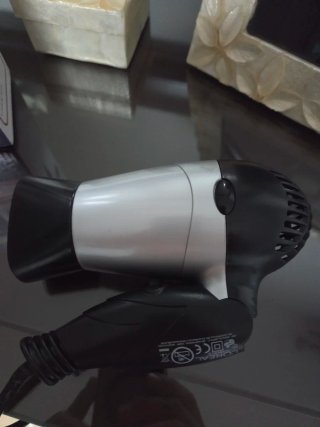 Secador de viaje Lorena 1000W