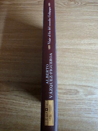 Libro Alberto Vázquez Figueroa