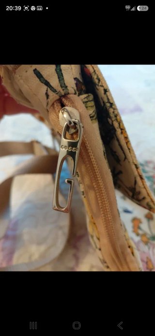 Bolso Gucci floral beige Vintage