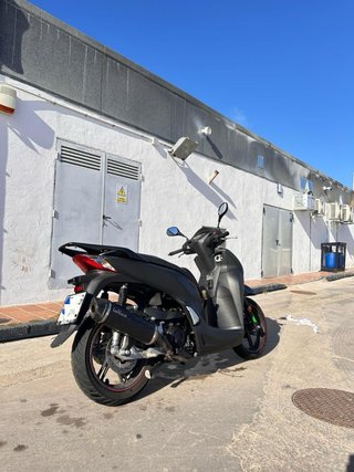 Honda SH300i Negra