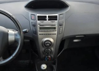 Toyota Yaris 2010