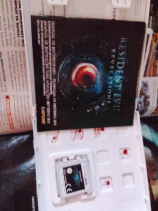 2 Juegos Nintendo 3DS: Metroid y Resident Evil