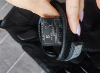 Guantes de Moto ARMURE Negros y Morados