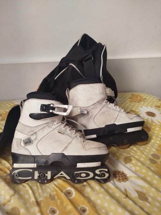 Patines agresivos blancos