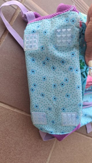 Mochila escolar niña mariposas y flores Busquet