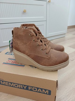 Botines Skechers Talla 40 Marrones