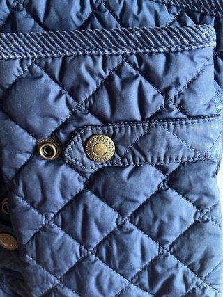 Chaqueta acolchada Ralph Lauren niño azul marino.