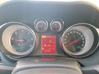 Vendo Opel Zafira Tourer, 7 plazas, diciembre 2014