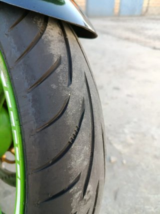 Kawasaki Ninja ZX6R Verde/Morado
