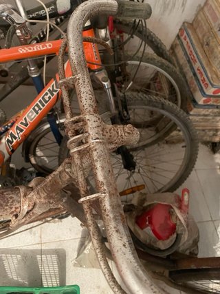 Bicicleta antigua de paseo