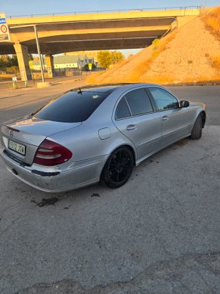 Mercedes-Benz Clase E 2005